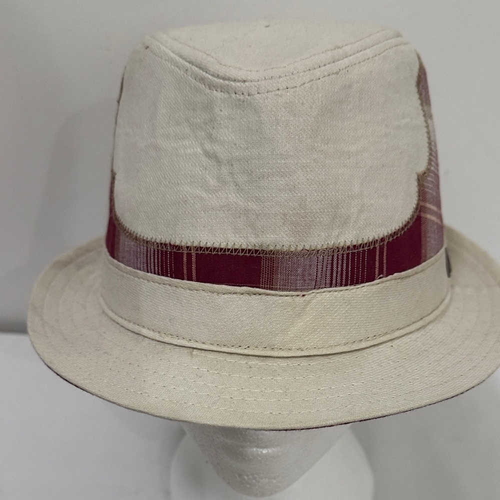 Fender Red and Cream Hat